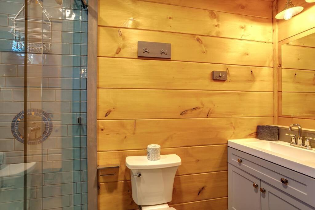Dancing Bear Cabin- Relax & Enjoy! セバービル エクステリア 写真